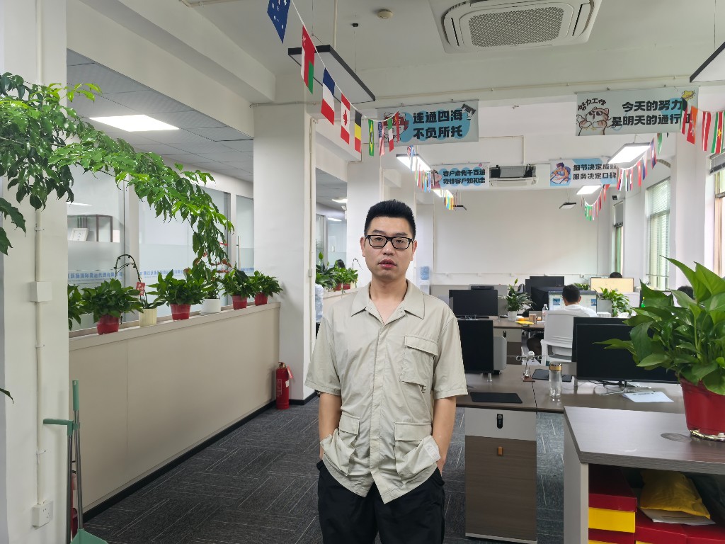 Dony, Founder of CloudSpects, at the company headquarters in China
